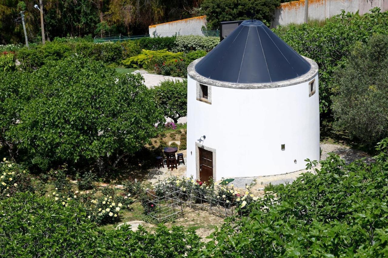 Ola Belem! Cozy Windmill, Stunning Views To Lisboa Bed and Breakfast Caparica Exteriör bild