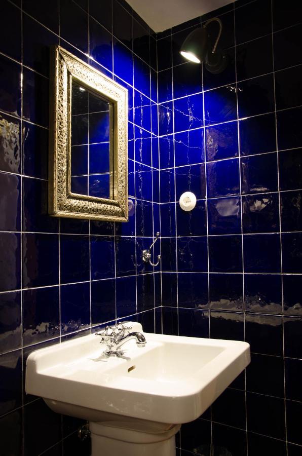 Ola Belem! Cozy Windmill, Stunning Views To Lisboa Bed and Breakfast Caparica Exteriör bild